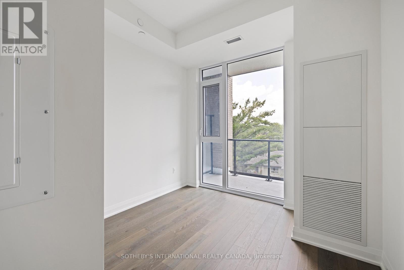 293 The Kingsway Way, Toronto, Ontario  M9A 0E8 - Photo 12 - W13629756