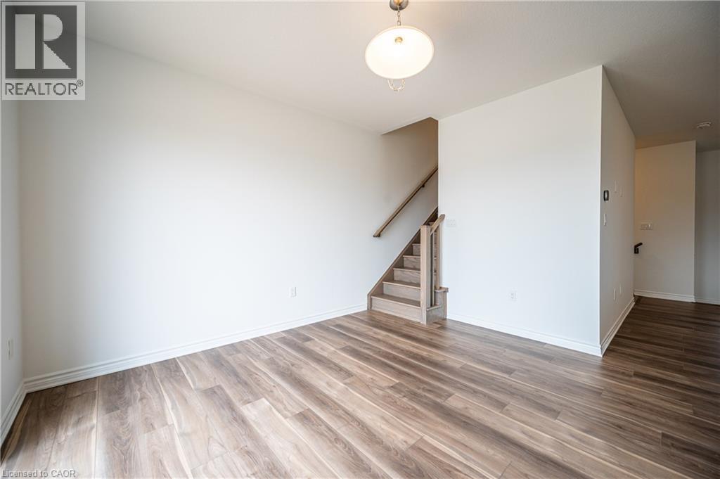 319 Rosenberg Way, Kitchener, Ontario  N2E 3Y2 - Photo 10 - 40852729