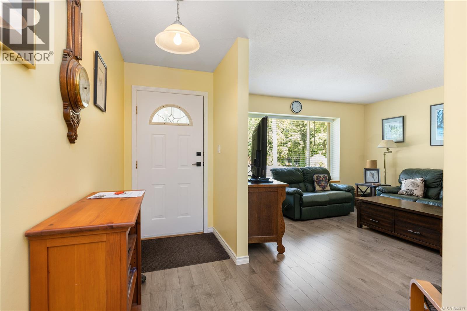 2189 Jingle Pot Rd, Nanaimo, British Columbia  V9R 6J2 - Photo 6 - 1044717