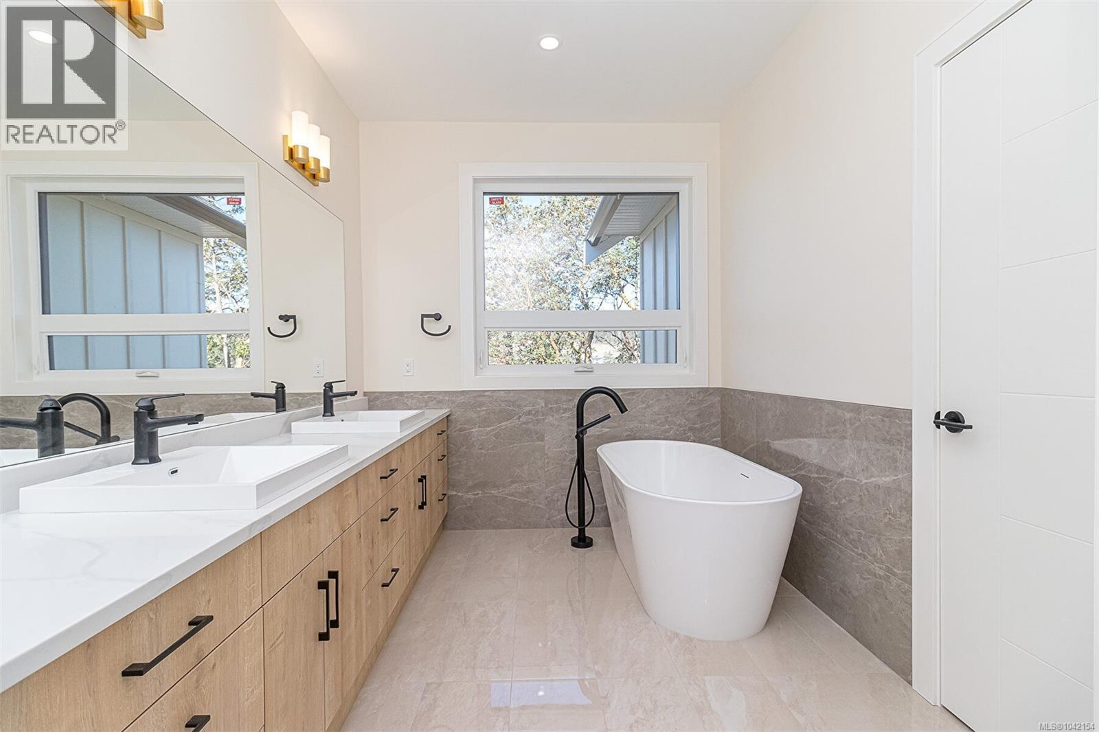 701 Madrona Pl, Langford, British Columbia  V9B 6C6 - Photo 16 - 1042154