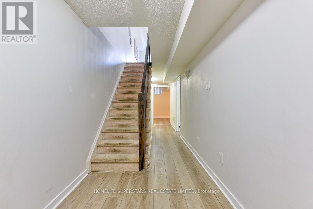61 Utopia Way, Brampton, Ontario  L6P 4A4 - Photo 25 - W13629336