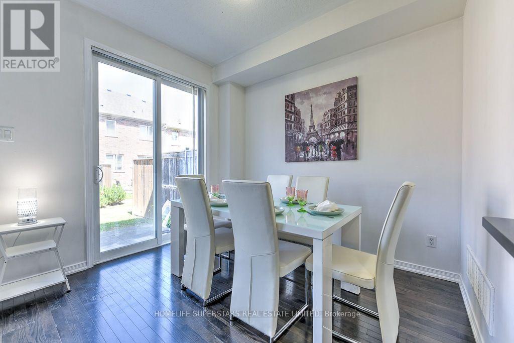 61 Utopia Way, Brampton, Ontario  L6P 4A4 - Photo 5 - W13629336