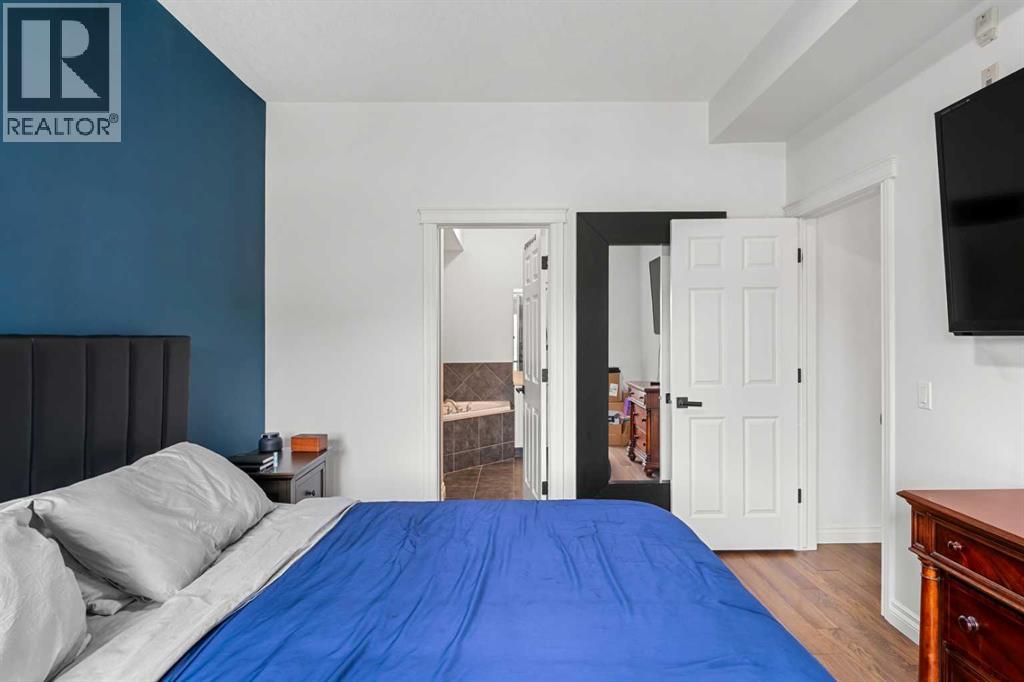 5208, 14 Hemlock Crescent Sw, Calgary, Alberta T3C 2Z1 - Photo 13 - A2331235