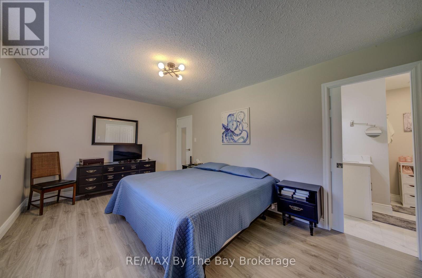 258 Sunnidale Street, Clearview, Ontario  L0M 1S0 - Photo 21 - S13629786