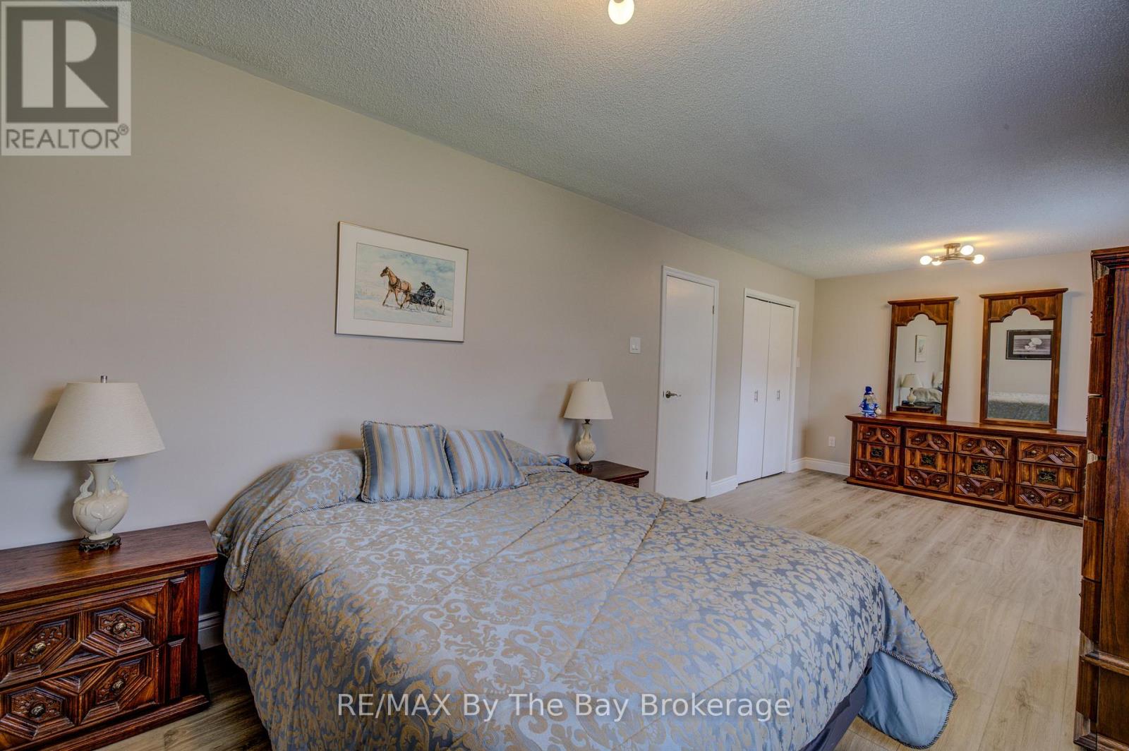 258 Sunnidale Street, Clearview, Ontario  L0M 1S0 - Photo 25 - S13629786