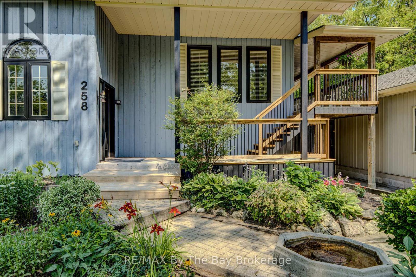 258 Sunnidale Street, Clearview, Ontario  L0M 1S0 - Photo 3 - S13629786