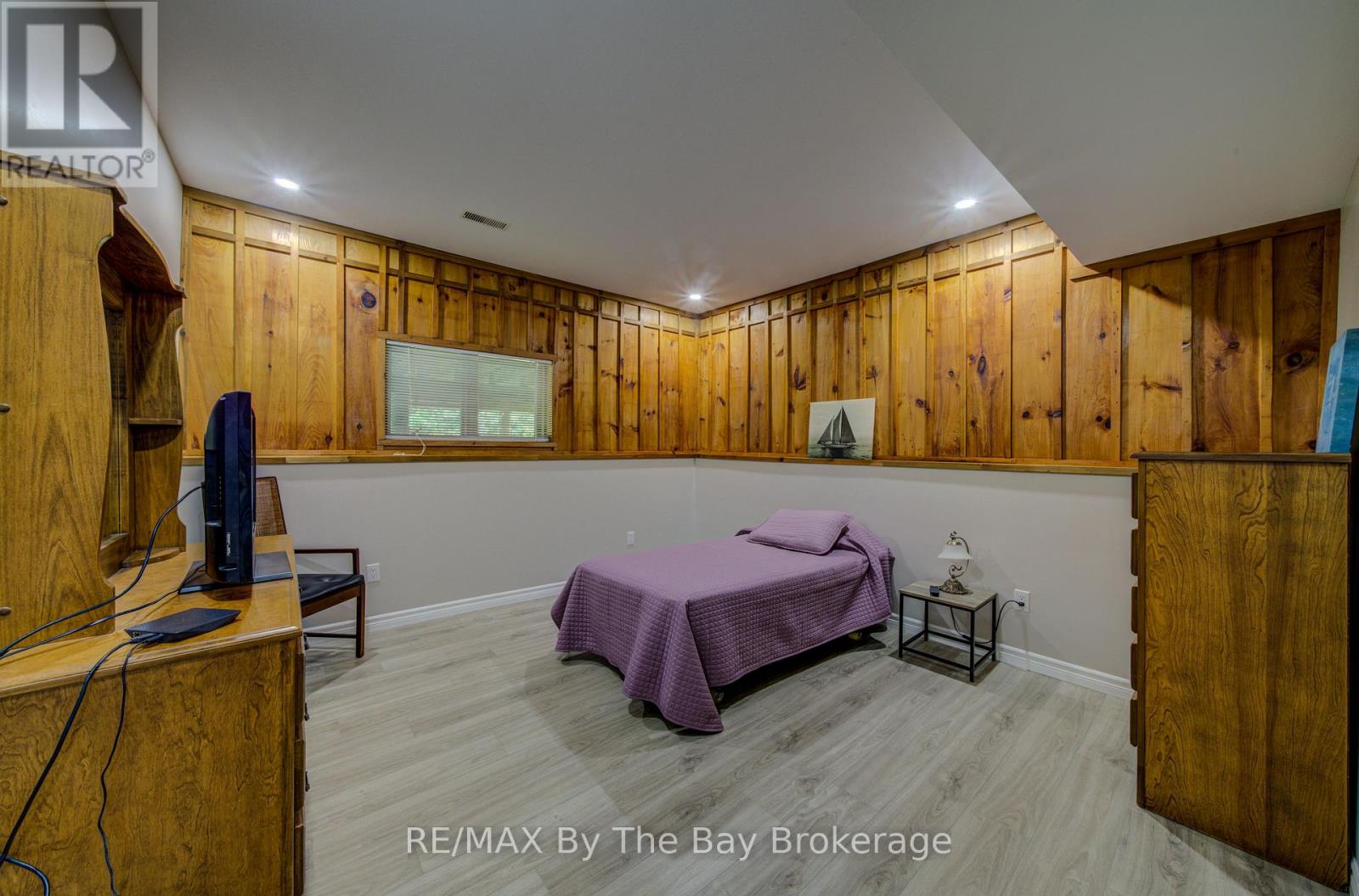 258 Sunnidale Street, Clearview, Ontario  L0M 1S0 - Photo 34 - S13629786