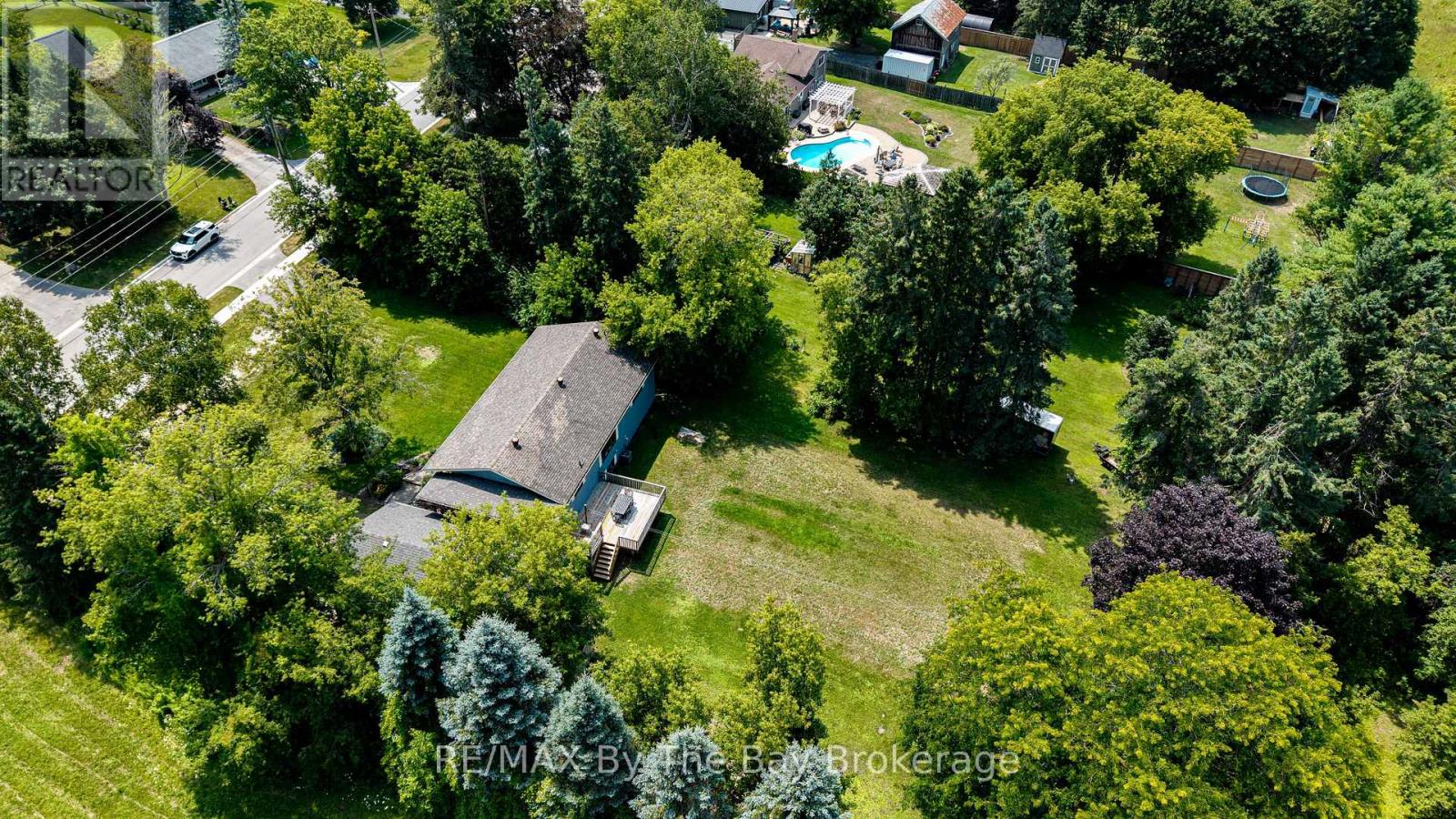 258 Sunnidale Street, Clearview, Ontario  L0M 1S0 - Photo 47 - S13629786