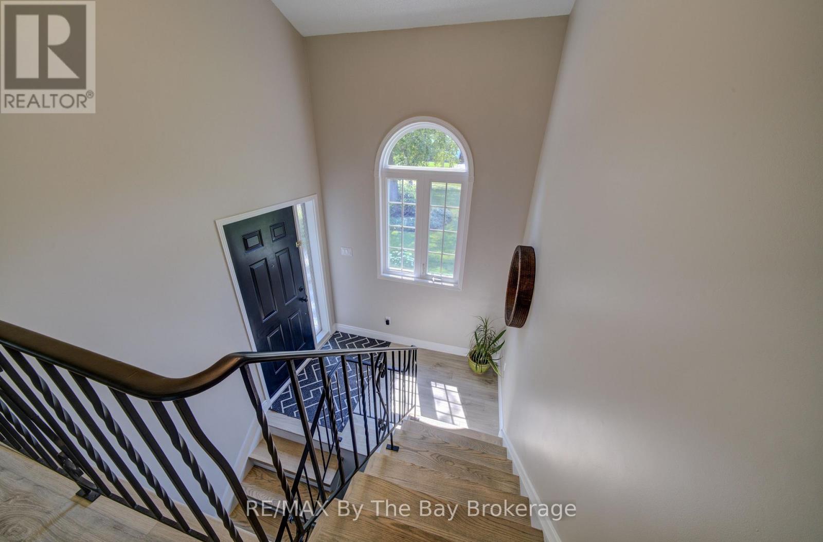 258 Sunnidale Street, Clearview, Ontario  L0M 1S0 - Photo 6 - S13629786