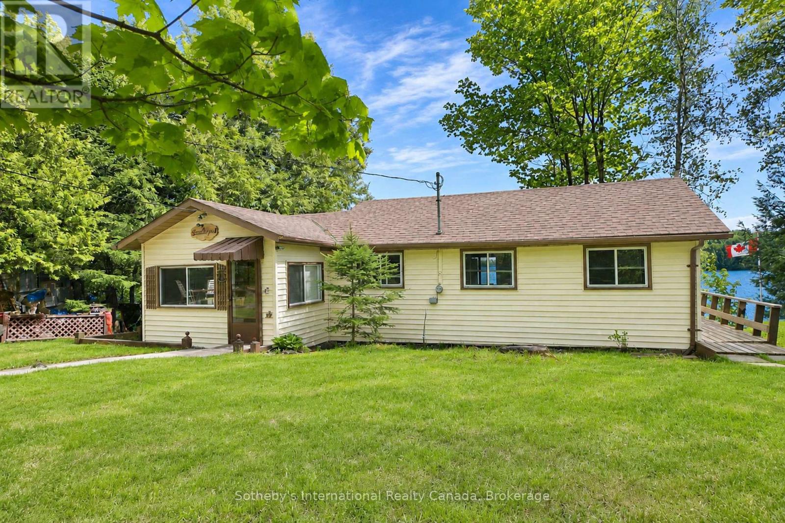 41 DEERFIELD ROAD, McKellar, Ontario