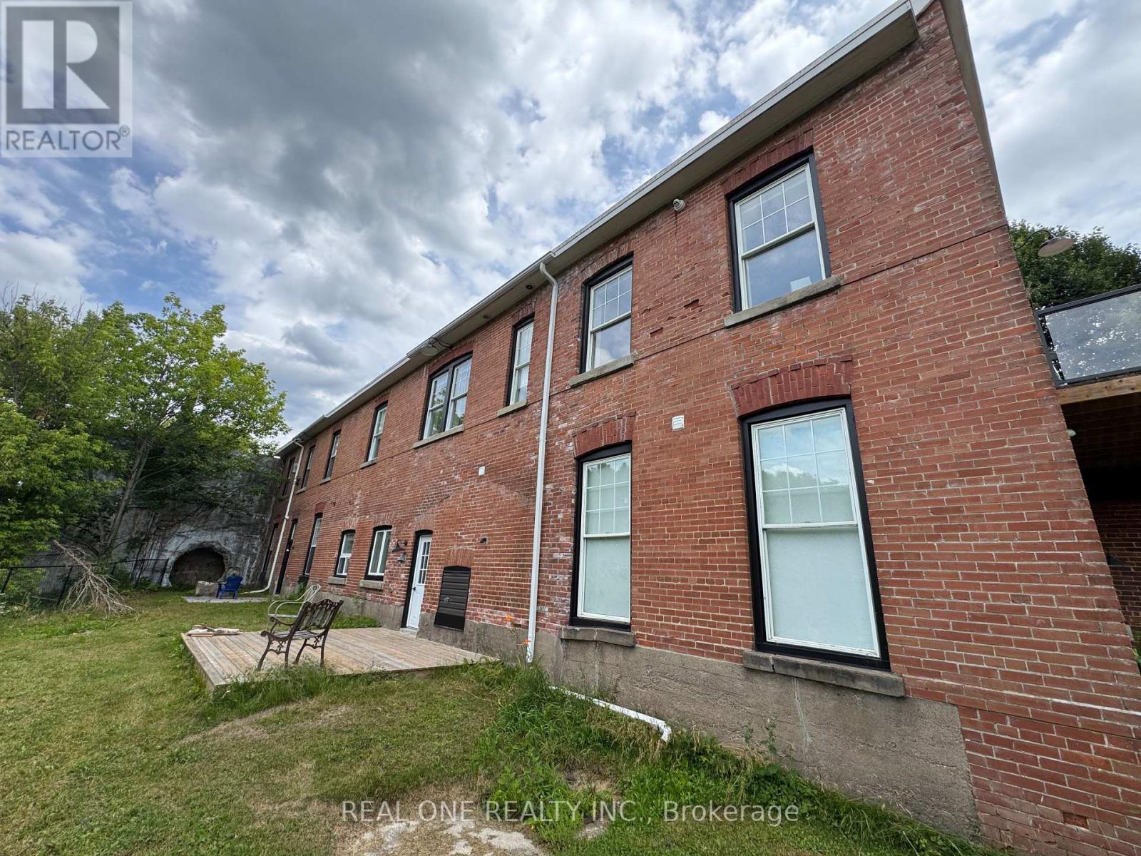 145 Syples Street, Burk's Falls, Ontario  P0A 1C0 - Photo 3 - X13629784