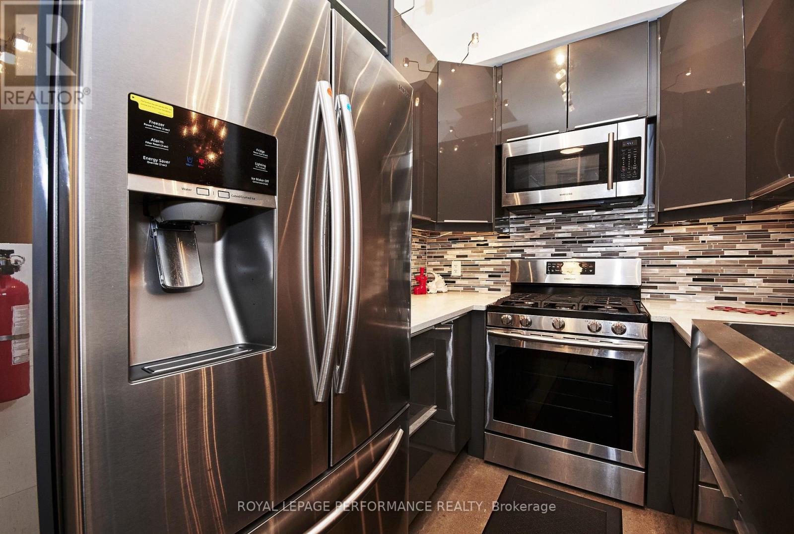 Unit B - 82 Third Avenue, Ottawa, Ontario  K1S 2J8 - Photo 4 - X13629812