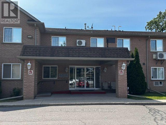 12 - 117 Willson Road, Welland, Ontario  L3C 2T4 - Photo 2 - X13629804