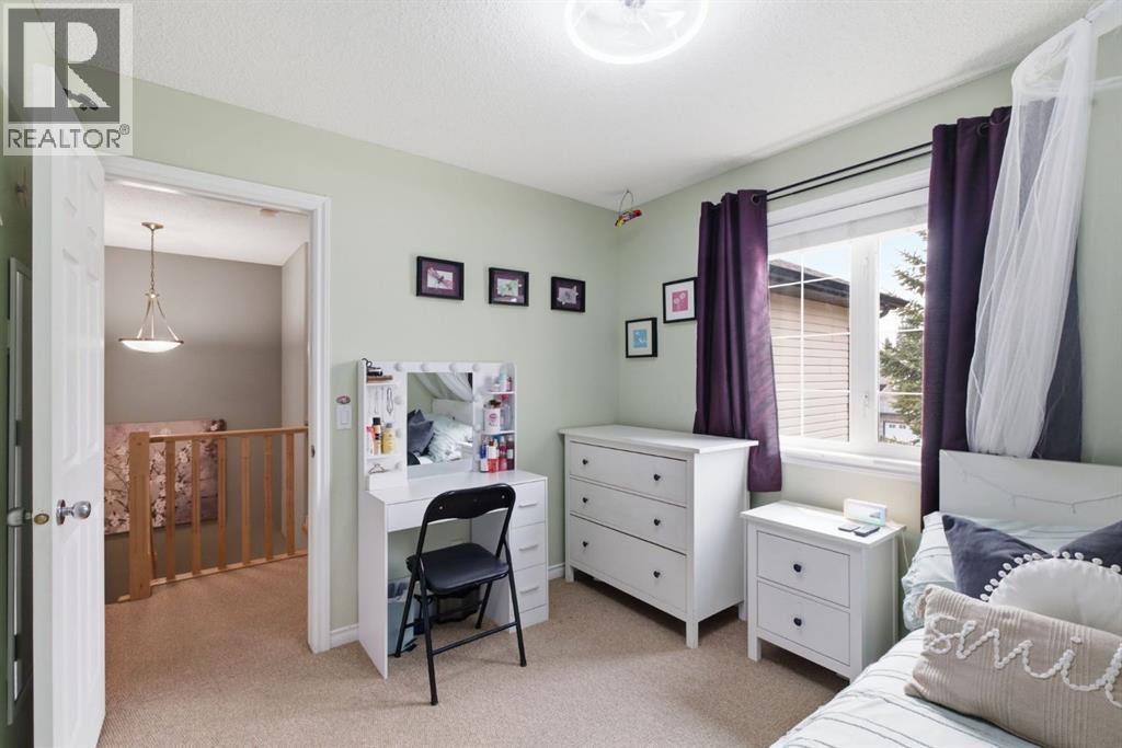 132 Coopers Heights SW, Airdrie, Alberta  T4B 2S1 - Photo 25 - A2328326