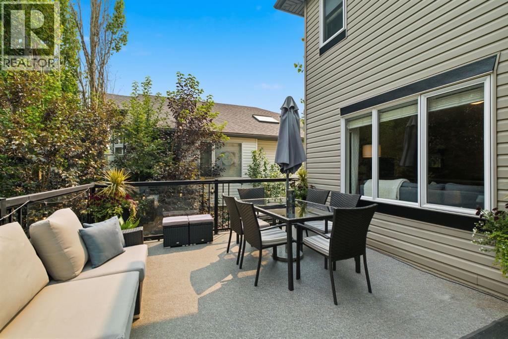 132 Coopers Heights SW, Airdrie, Alberta  T4B 2S1 - Photo 19 - A2328326
