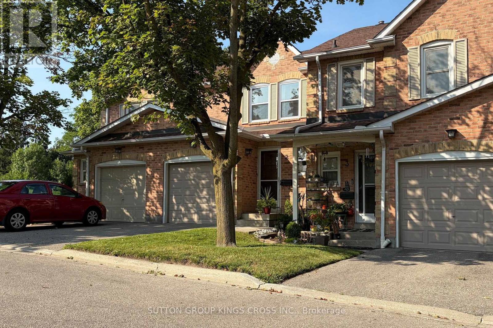 2 - 2575 Parmeer Drive, Mississauga, Ontario  L5C 2Y3 - Photo 3 - W13629794
