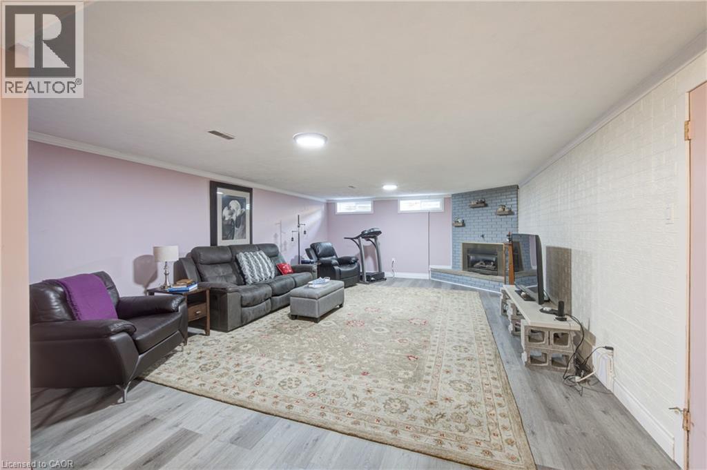 186 Shuh Avenue, Kitchener, Ontario  N2A 1H6 - Photo 30 - 40852747