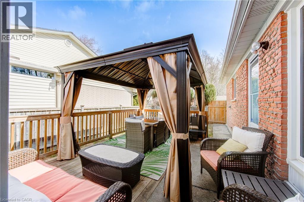 186 Shuh Avenue, Kitchener, Ontario  N2A 1H6 - Photo 43 - 40852747