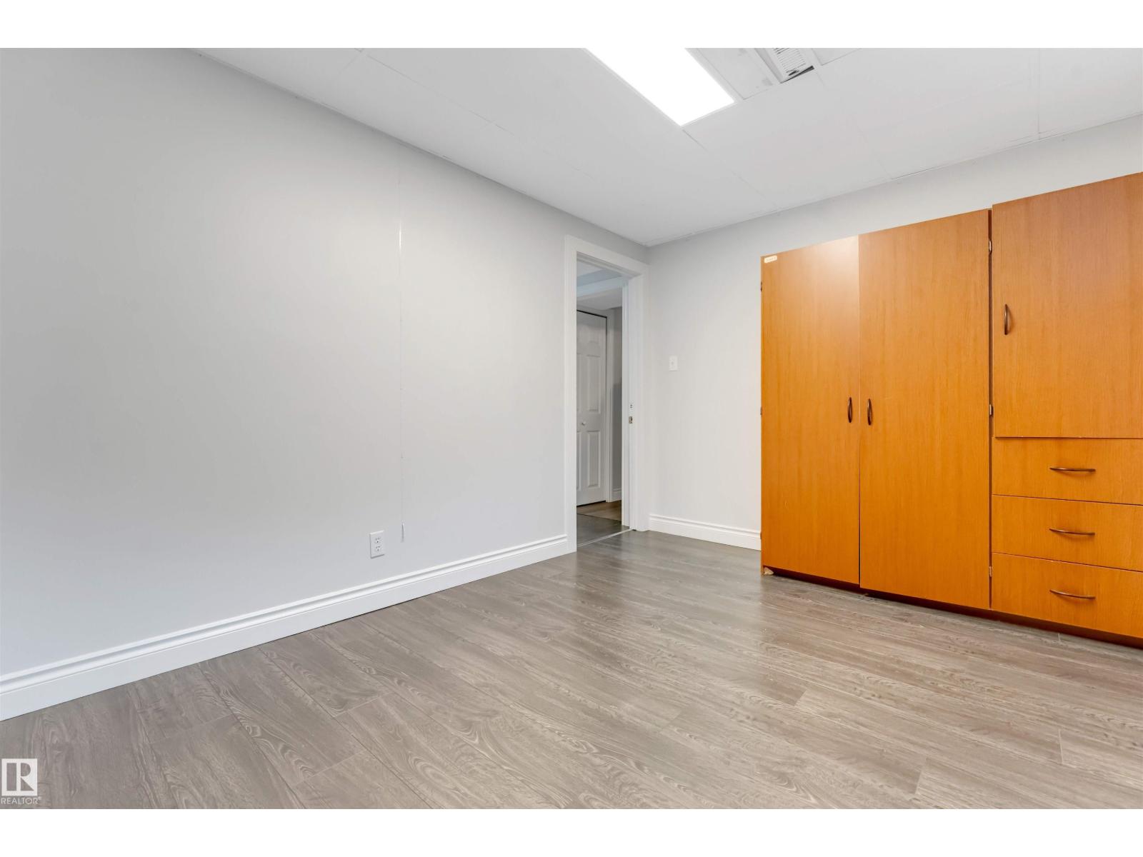 7419 33 Av NW, Edmonton, Alberta  T6K 1J5 - Photo 40 - E4501828