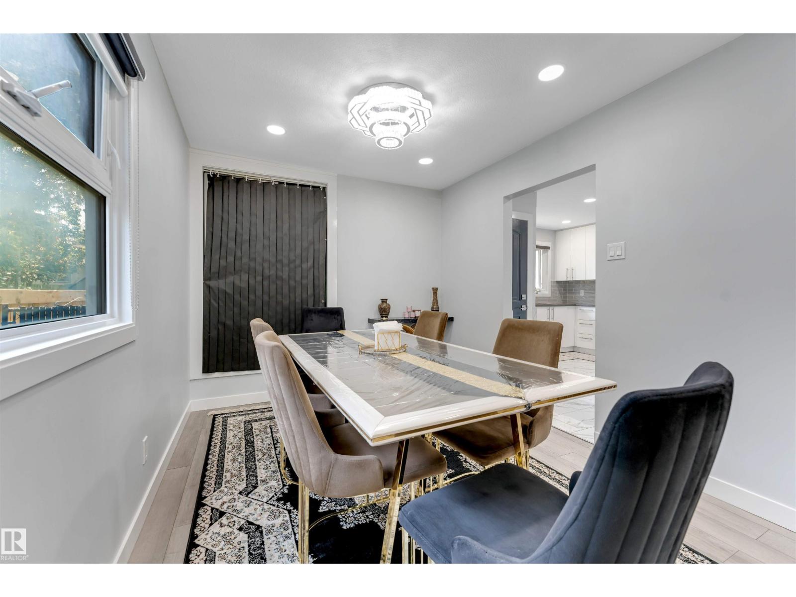 7419 33 Av NW, Edmonton, Alberta  T6K 1J5 - Photo 17 - E4501828