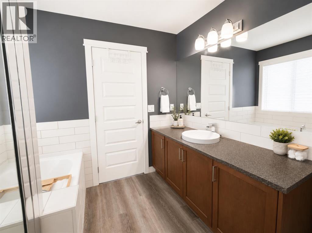 474 Williamstown Green NW, Airdrie, Alberta  T4B 0T2 - Photo 16 - A2330459