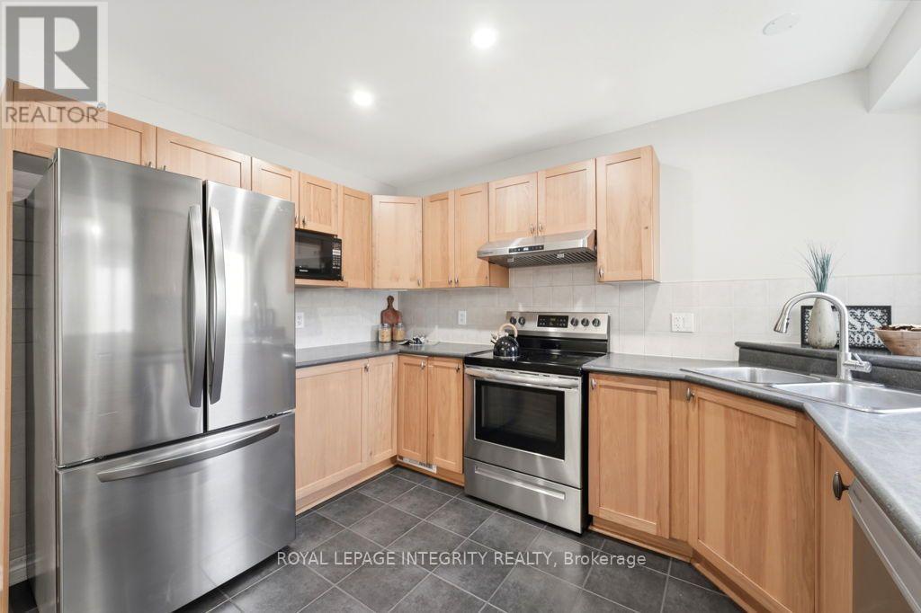 209 Tewsley Drive, Ottawa, Ontario  K1V 0Y7 - Photo 12 - X13629816