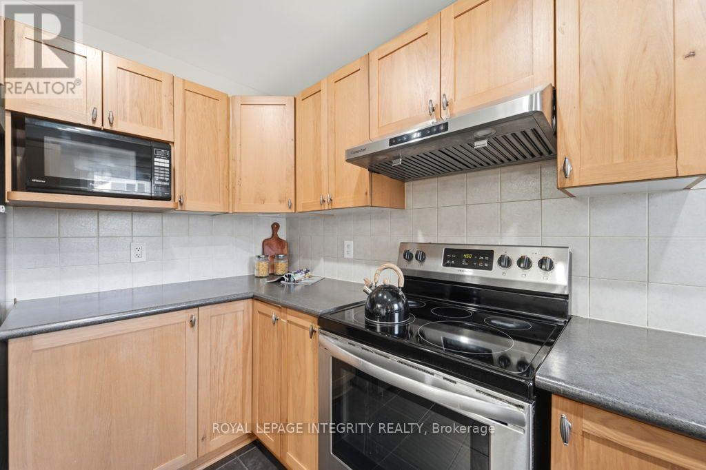 209 Tewsley Drive, Ottawa, Ontario  K1V 0Y7 - Photo 13 - X13629816