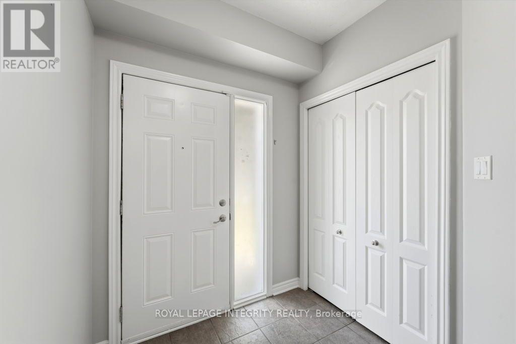 209 Tewsley Drive, Ottawa, Ontario  K1V 0Y7 - Photo 4 - X13629816