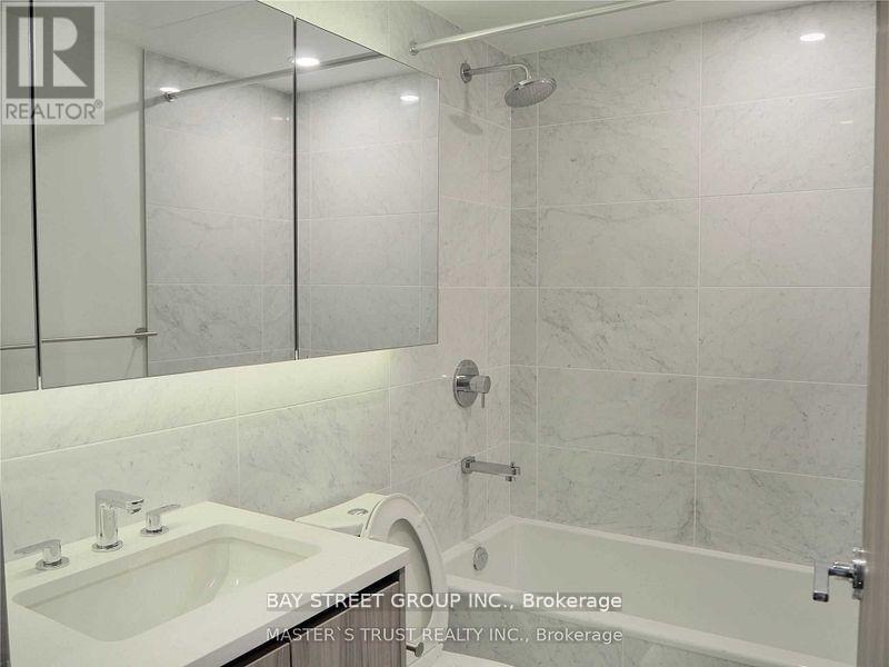 2107 - 85 Mcmahon Drive, Toronto, Ontario  M2K 0H1 - Photo 5 - C13629832