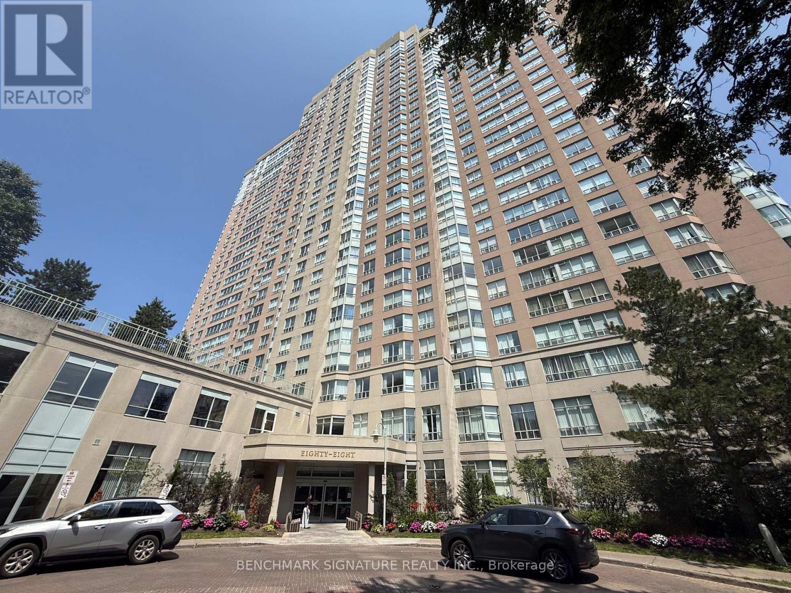 2405 - 88 CORPORATE DRIVE, Toronto, Ontario