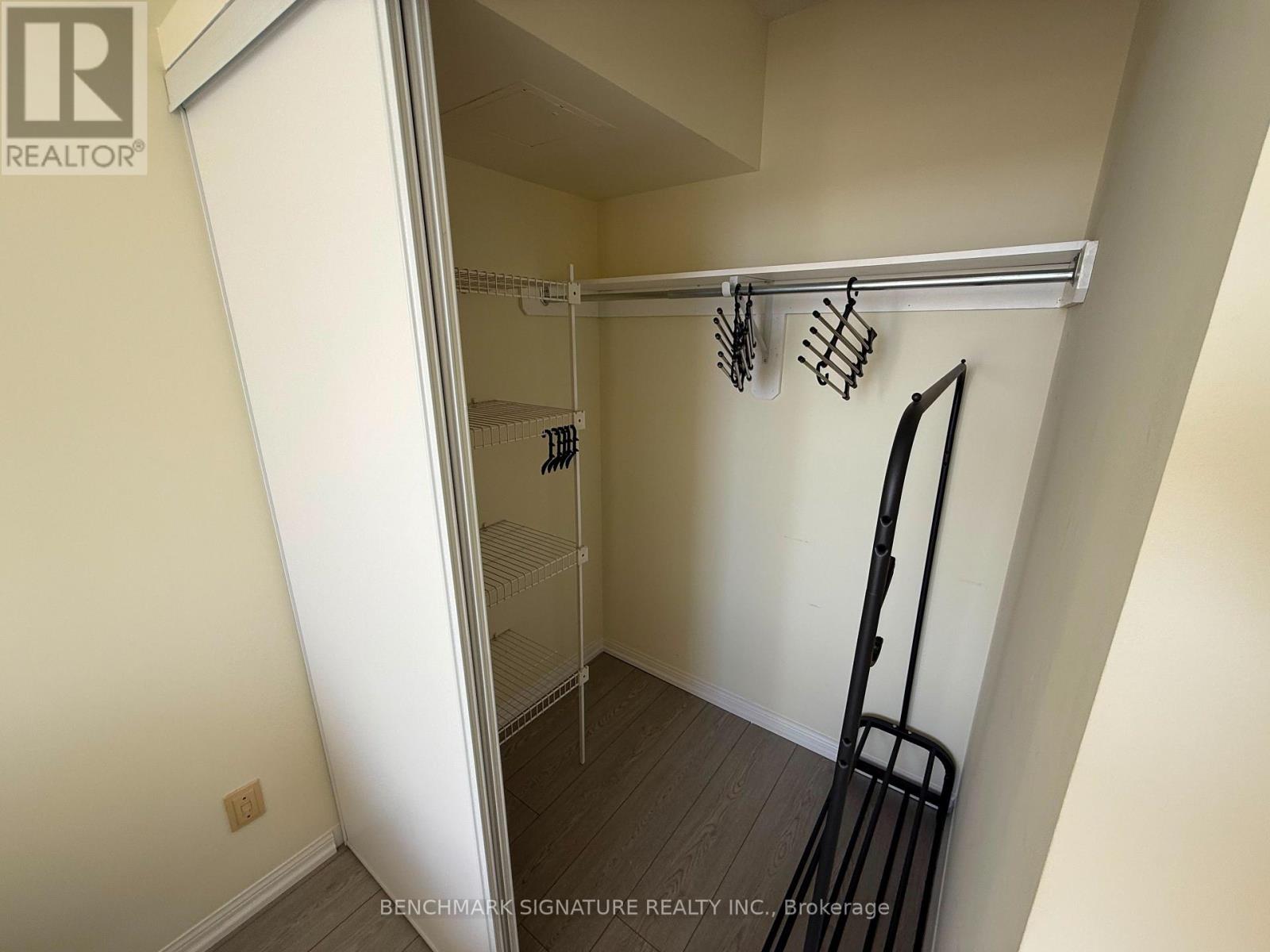 2405 - 88 Corporate Drive, Toronto, Ontario  M1H 3G6 - Photo 23 - E13629814