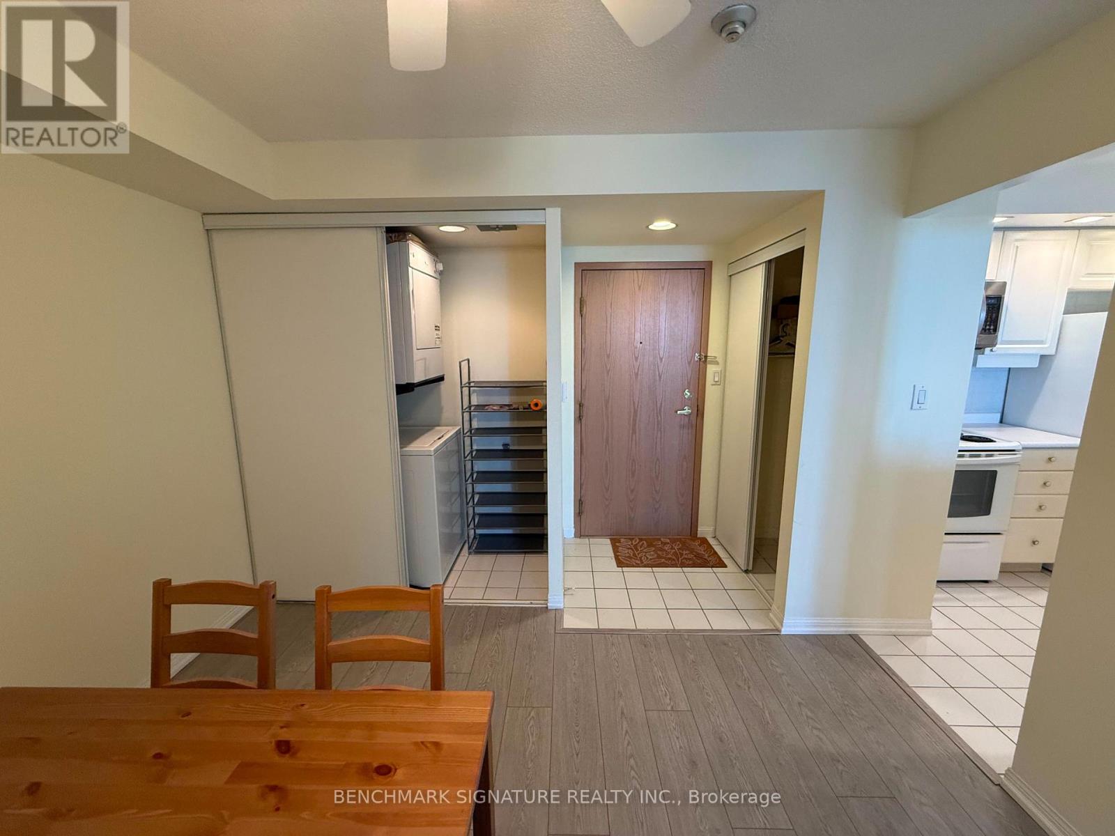2405 - 88 Corporate Drive, Toronto, Ontario  M1H 3G6 - Photo 4 - E13629814
