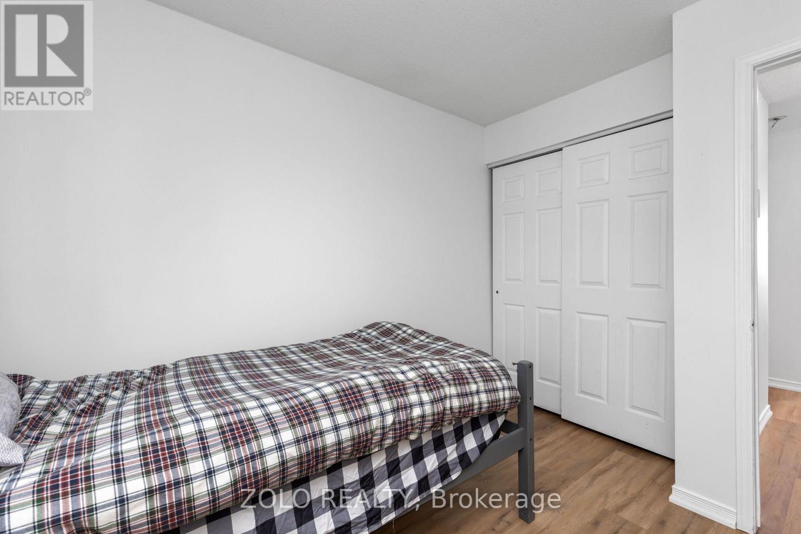 176 Fairwood Drive, Georgina, Ontario  L4P 3Y3 - Photo 16 - N13629834