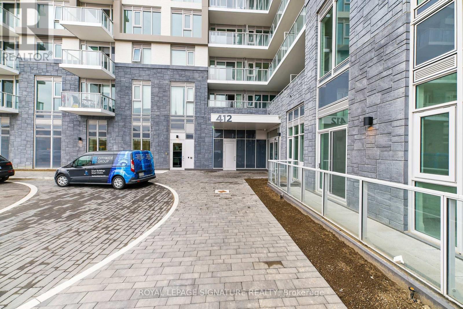 716 - 412 Silver Maple Road, Oakville, Ontario  L6H 0S2 - Photo 6 - W13629818