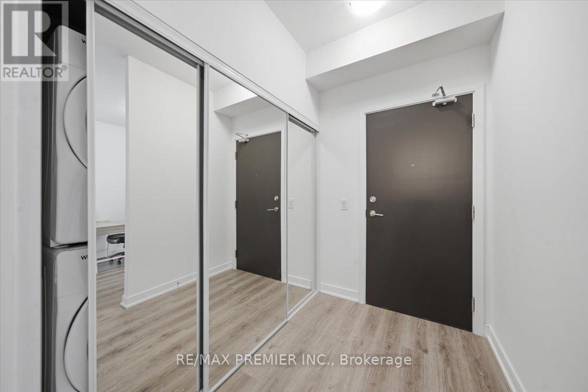 515 - 25 Neighbourhood Lane, Toronto, Ontario  M8Y 0C4 - Photo 3 - W13629828