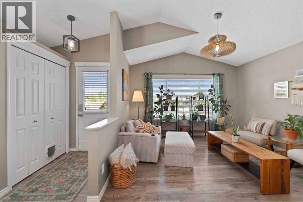 247 Copperfield Heights SE, Calgary, Alberta  T2Z 4R4 - Photo 11 - A2332178