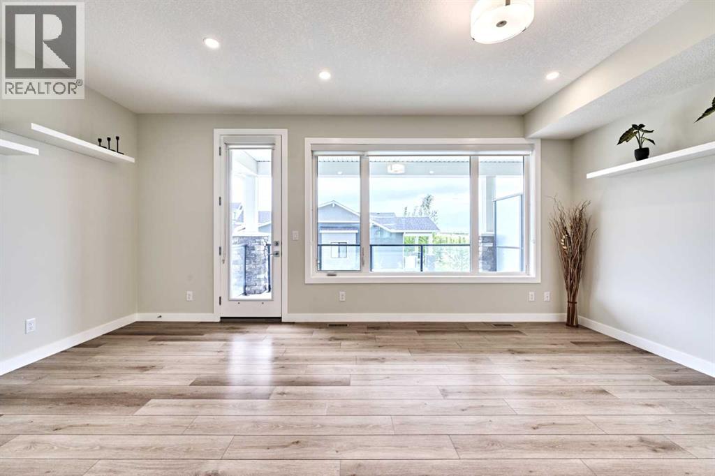102 Crestridge Common SW, Calgary, Alberta  T3B 6J5 - Photo 18 - A2328705