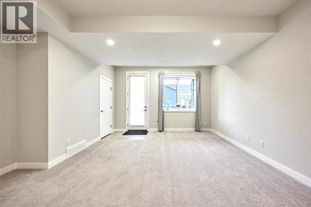 102 Crestridge Common SW, Calgary, Alberta  T3B 6J5 - Photo 8 - A2328705