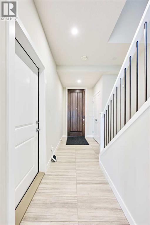 102 Crestridge Common SW, Calgary, Alberta  T3B 6J5 - Photo 7 - A2328705