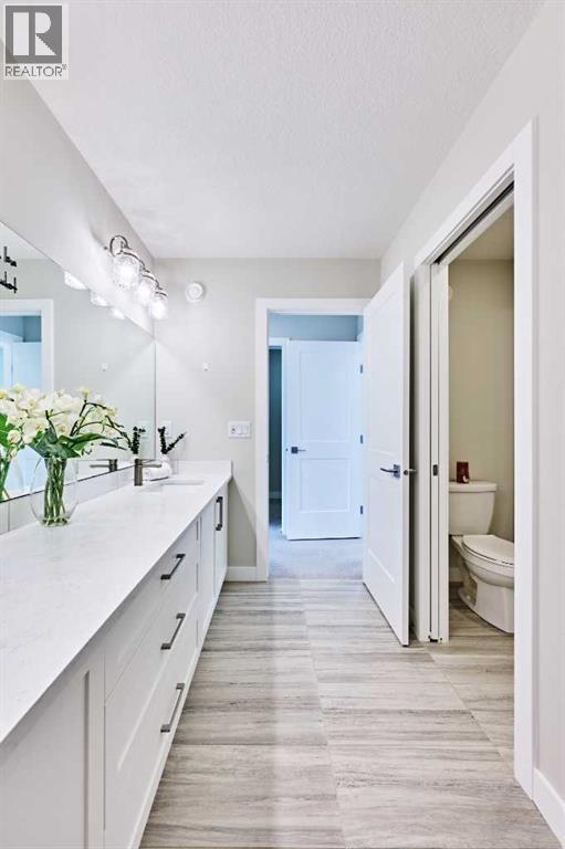 102 Crestridge Common SW, Calgary, Alberta  T3B 6J5 - Photo 35 - A2328705