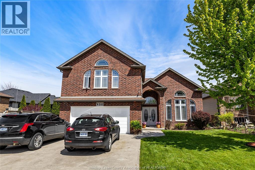 242 Donald Crescent, Belle River, Ontario  N8L 0P2 - Photo 2 - 26016660