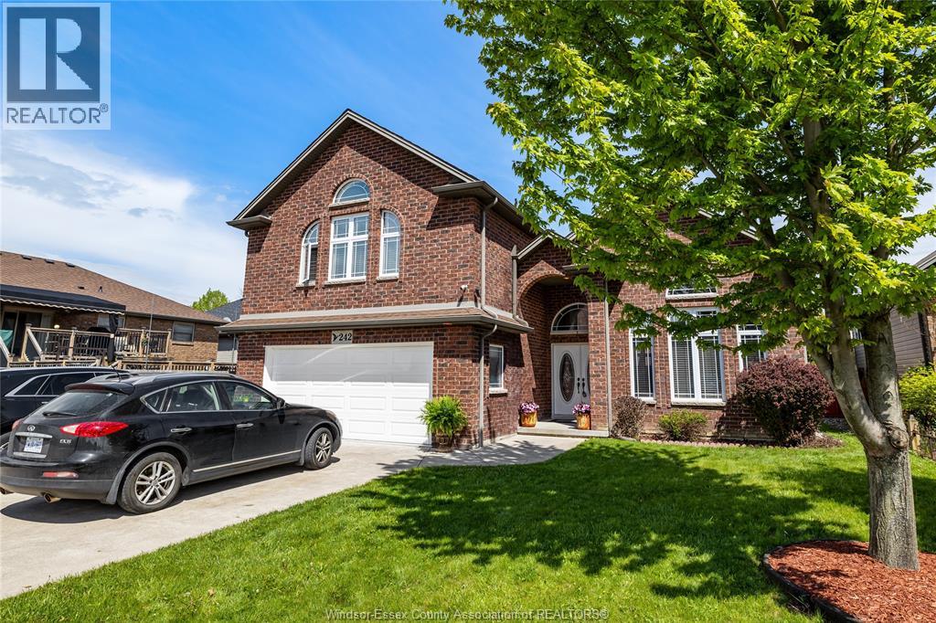 242 Donald Crescent, Belle River, Ontario  N8L 0P2 - Photo 3 - 26016660
