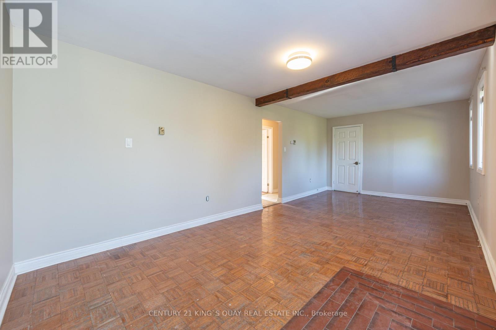 14 Pyne Hills Court, New Tecumseth, Ontario  L0G 1W0 - Photo 6 - N13629856