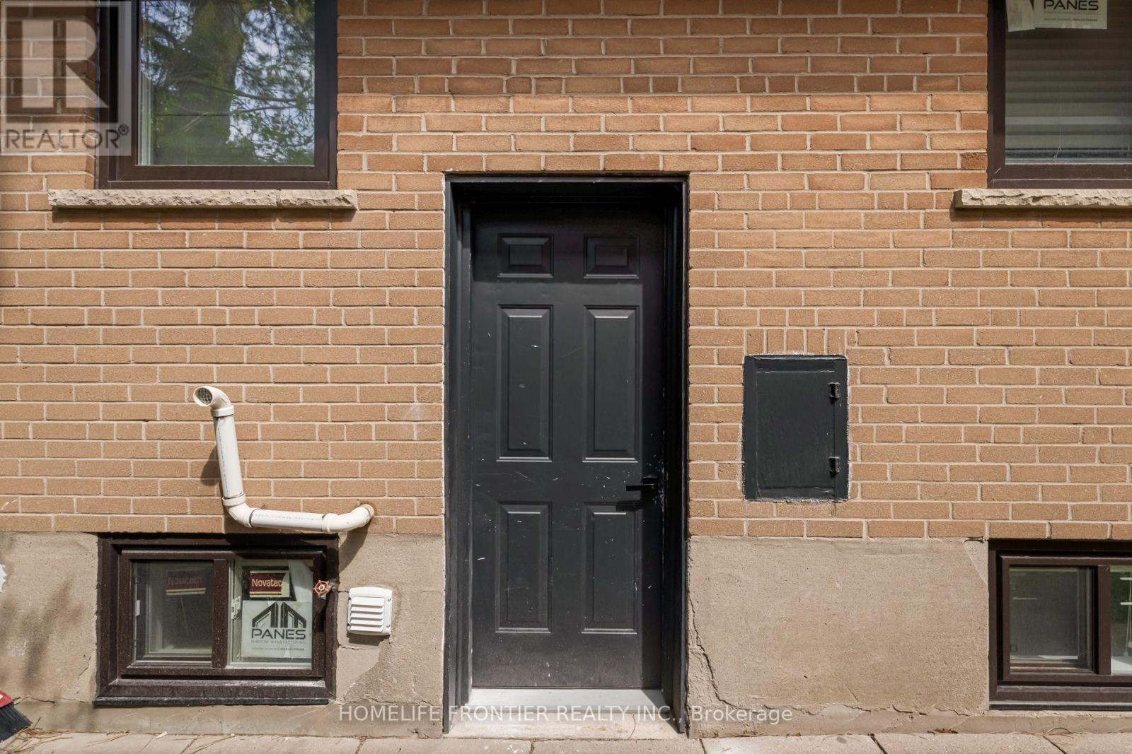 Lower - 6 Dalmeny Road, Markham, Ontario  L3T 1L9 - Photo 4 - N13629858
