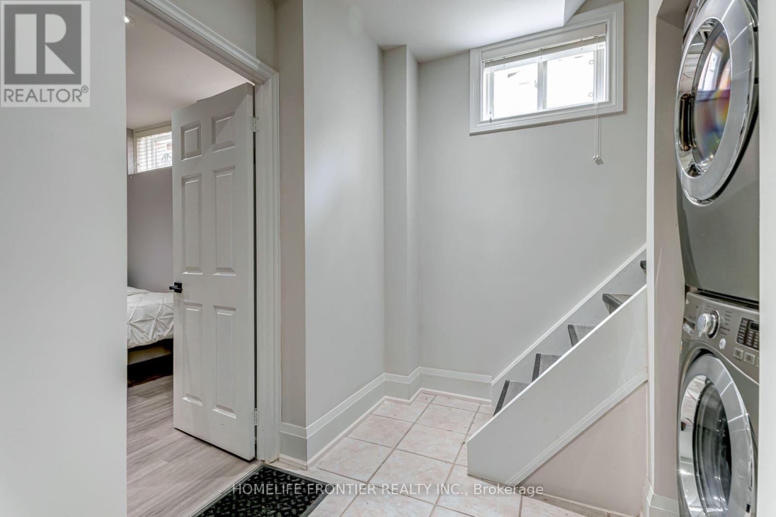 Lower - 6 Dalmeny Road, Markham, Ontario  L3T 1L9 - Photo 6 - N13629858