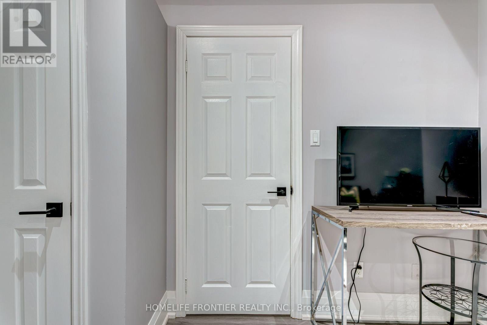 Lower - 6 Dalmeny Road, Markham, Ontario  L3T 1L9 - Photo 7 - N13629858