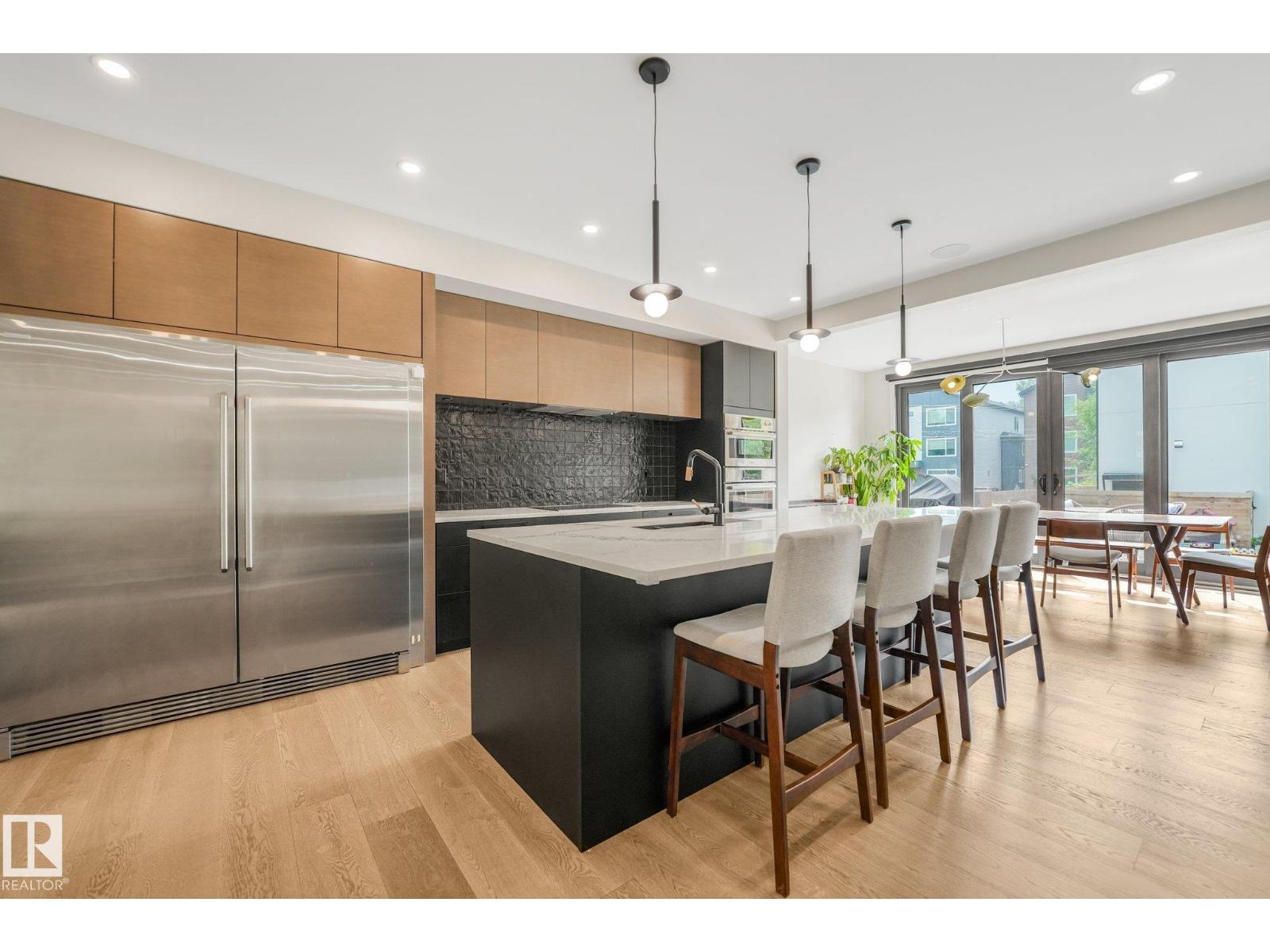 10925 University Av NW, Edmonton, Alberta  T6G 1Y1 - Photo 11 - E4501434