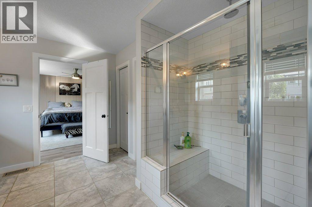 117 Marina Bay, Chestermere, Alberta  T1X 0P1 - Photo 16 - A2331014
