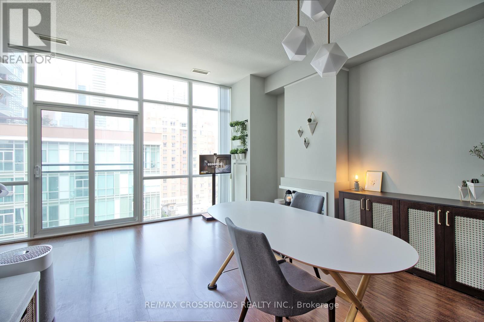 S805 - 112 George Street, Toronto, Ontario  M5A 2M5 - Photo 3 - C13629880