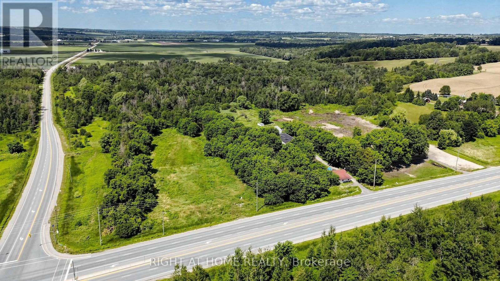 2884 County Rd 89 Road, Innisfil, Ontario  L0L 1L0 - Photo 3 - N13629882